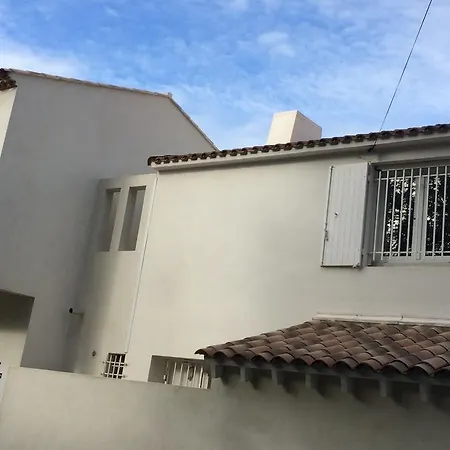 La Maison Blanche Arles Buitenkant foto